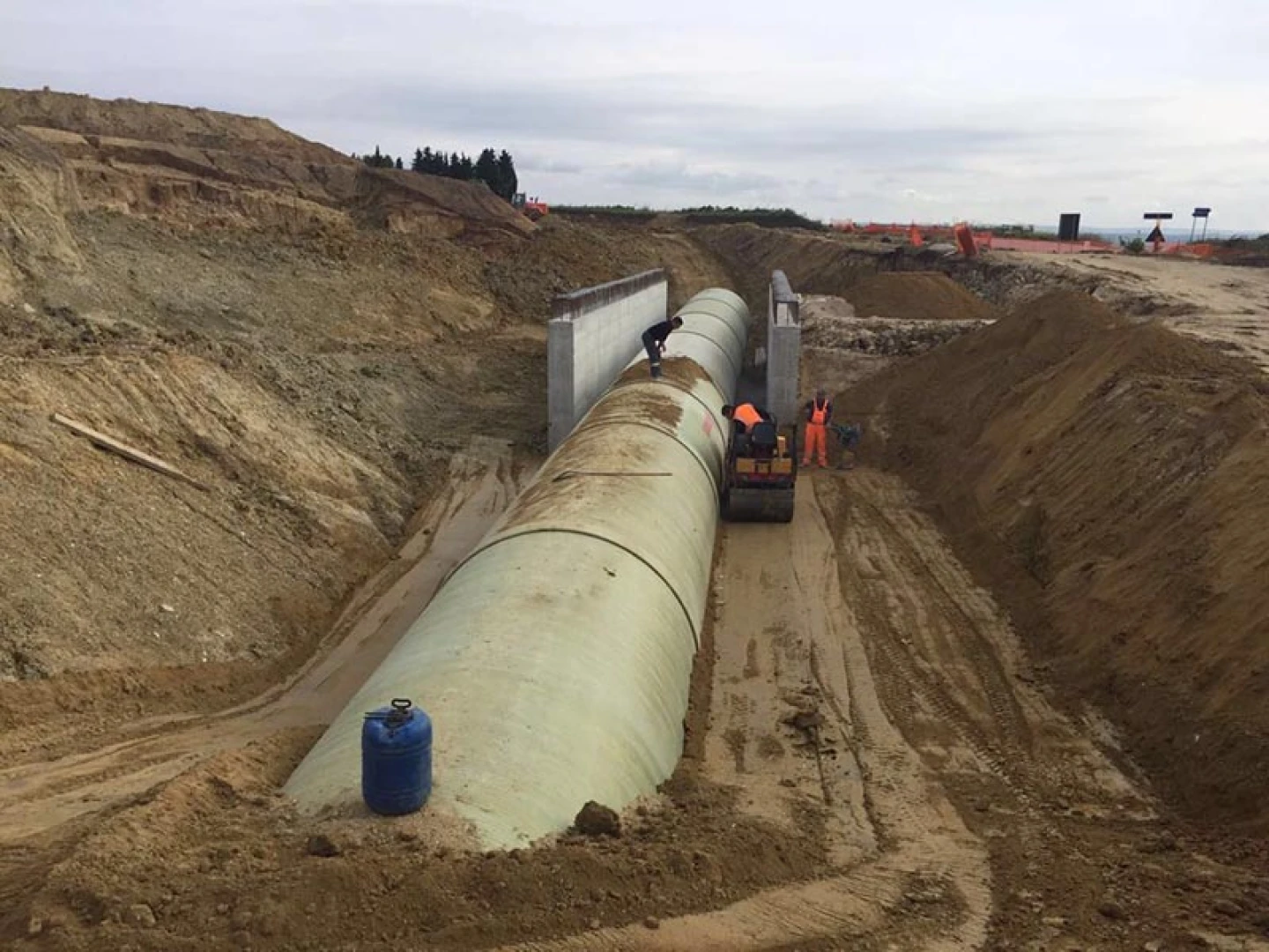 sulamaitalya-basento-brandano-sulamasi-projesi-…-italy-basento-brandano-irrigation-project-dn3000-sn15000-2